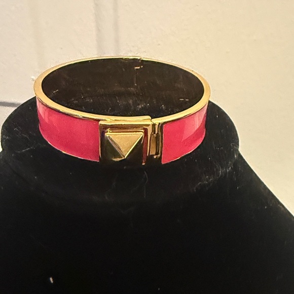 Kate Spade Turncock Hinged Bracelet Hot Pink Gold - Picture 5 of 8